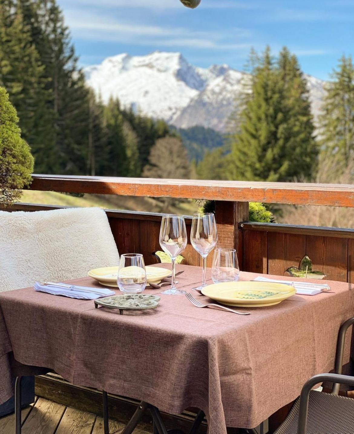La Ferme Des Vonezins Hotel Thônes Eksteriør billede